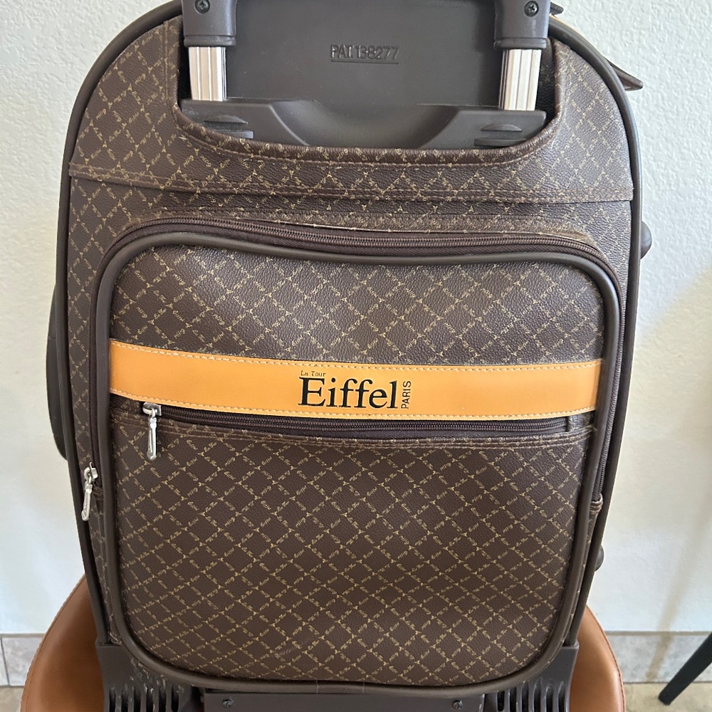 La Tour Eiffel 1887 suitcase carry on roller